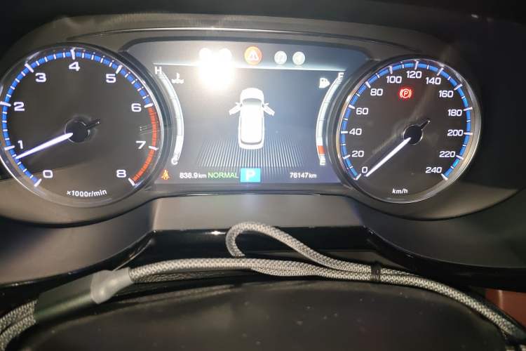 Used GAC Trumpchi GS8 2017 320T Two-Wheel Drive Luxury Smart Connectivity Version (7 Seats) Odometer Close Up