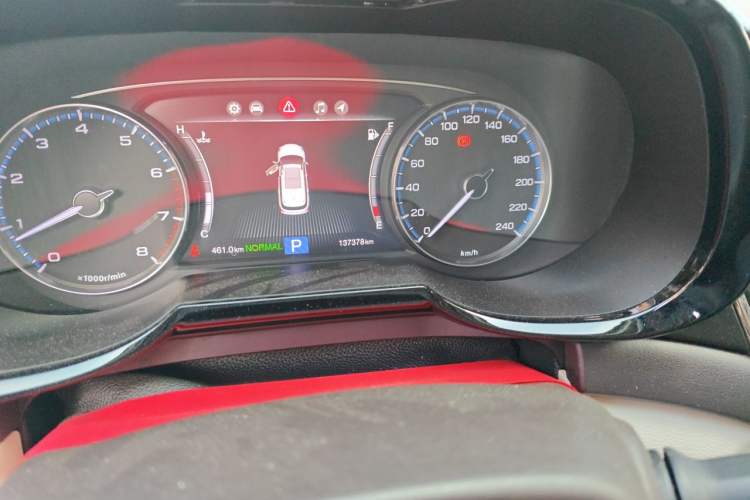 Used GAC Trumpchi GS8 2017 320T Two-Wheel Drive Luxury Smart Connectivity Version (7 Seats) Odometer Close Up