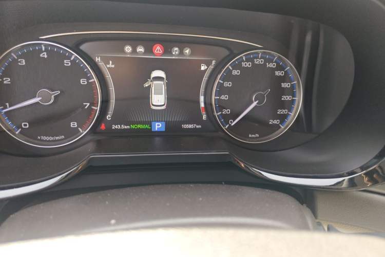 Used GAC Trumpchi GS8 2017 320T Two-Wheel Drive Luxury Smart Connectivity Version (7 Seats) Odometer Close Up