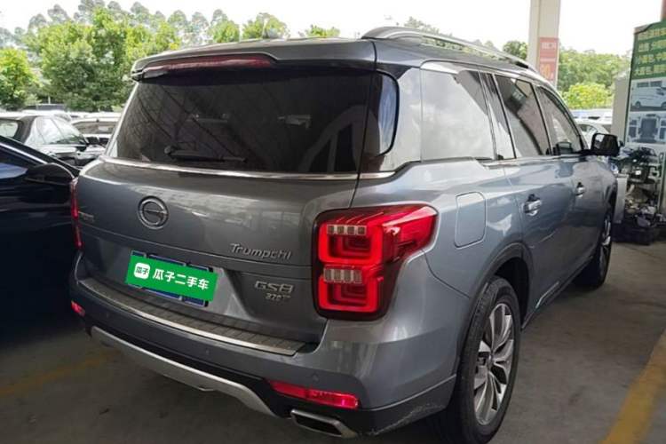 Used GAC Trumpchi GS8 2017 320T Two-Wheel Drive Luxury Smart Connectivity Version (7 Seats) Rear Right 45 Deg