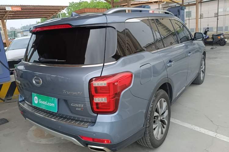 Used GAC Trumpchi GS8 2017 320T Two-Wheel Drive Luxury Smart Connectivity Version (7 Seats) Rear Right 45 Deg
