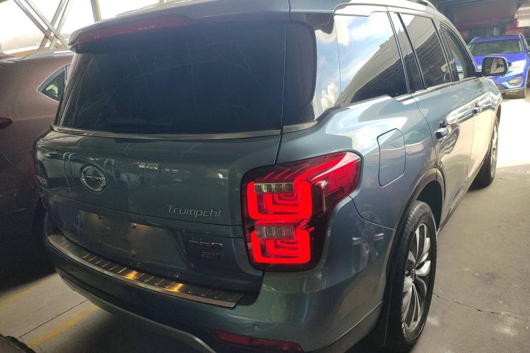 Used GAC Trumpchi GS8 2017 320T Two-Wheel Drive Luxury Smart Connectivity Version (7 Seats) Rear Right 45 Deg