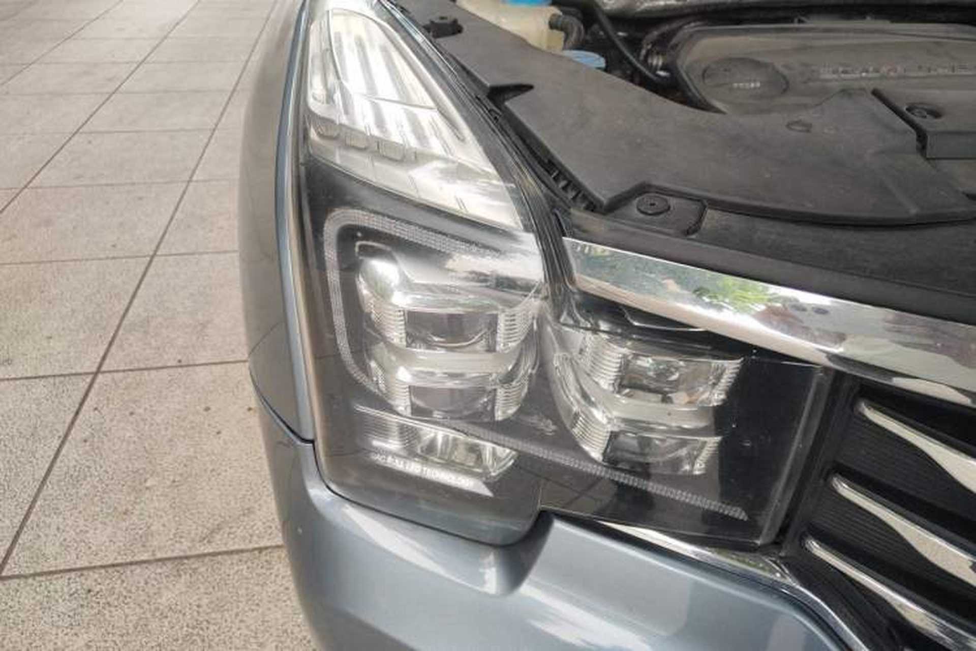 Used GAC Trumpchi GS8 2017 320T Two-Wheel Drive Luxury Smart Connectivity Version (7 Seats) Right Front Headlight