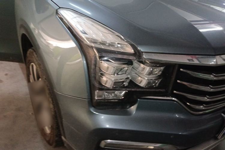 Used GAC Trumpchi GS8 2017 320T Two-Wheel Drive Luxury Smart Connectivity Version (7 Seats) Right Front Headlight