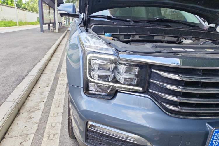 Used GAC Trumpchi GS8 2017 320T Two-Wheel Drive Luxury Smart Connectivity Version (7 Seats) Right Front Headlight