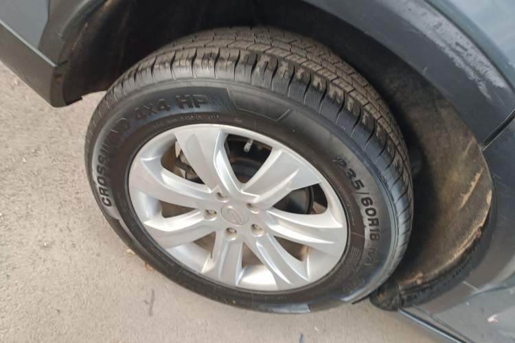 Used GAC Trumpchi GS8 2017 320T Two-Wheel Drive Luxury Edition (7 Seats) Right Rear Wheel Hub