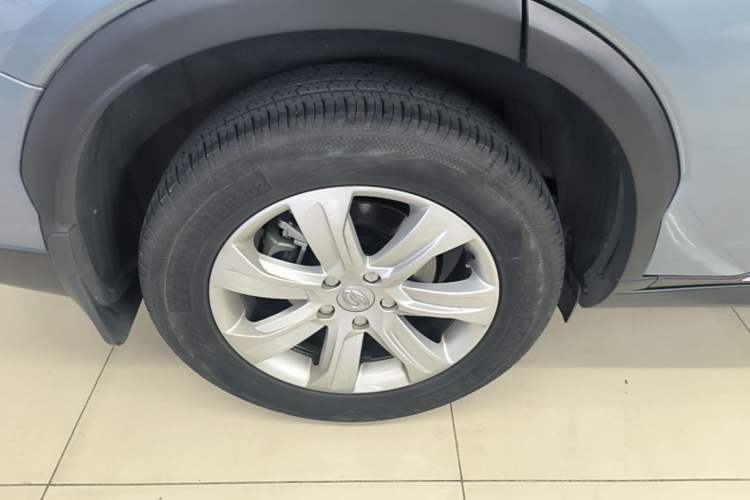 Used GAC Trumpchi GS8 2017 320T Two-Wheel Drive Luxury Edition (7 Seats) Right Rear Wheel Hub