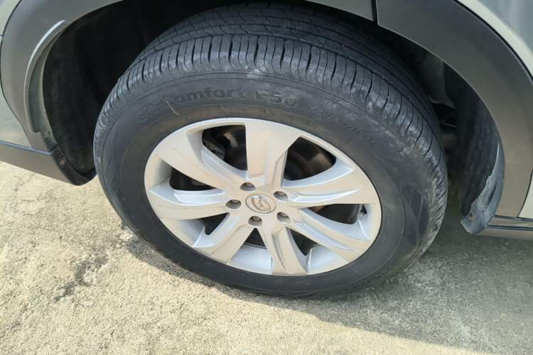 Used GAC Trumpchi GS8 2017 320T Two-Wheel Drive Luxury Edition (7 Seats) Right Rear Wheel Hub