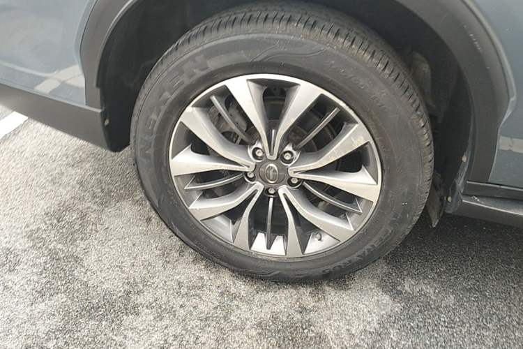 Used GAC Trumpchi GS8 2017 320T Four-Wheel Drive Luxury Smart Connectivity Version (7 Seats) Right Rear Wheel Hub