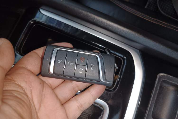 Used GAC Trumpchi GS8 2017 320T Two-Wheel Drive Luxury Edition (7 Seats) Vehicle Key