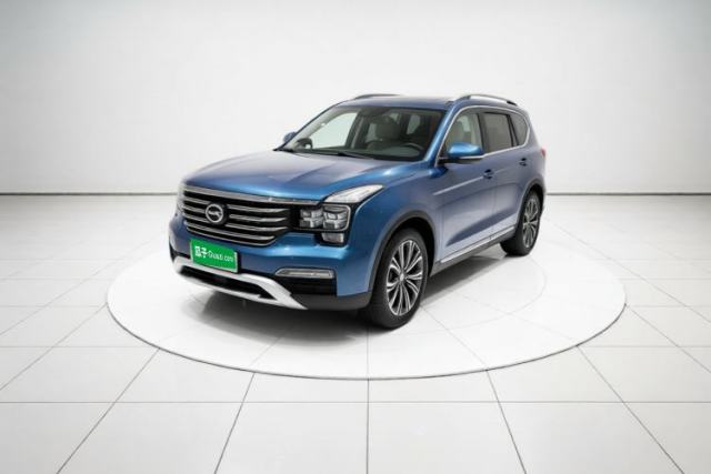 Ojetý GAC Trumpchi GS8 2017 320T Two-Wheel Drive Luxury Smart Connectivity Version (7 Seats)