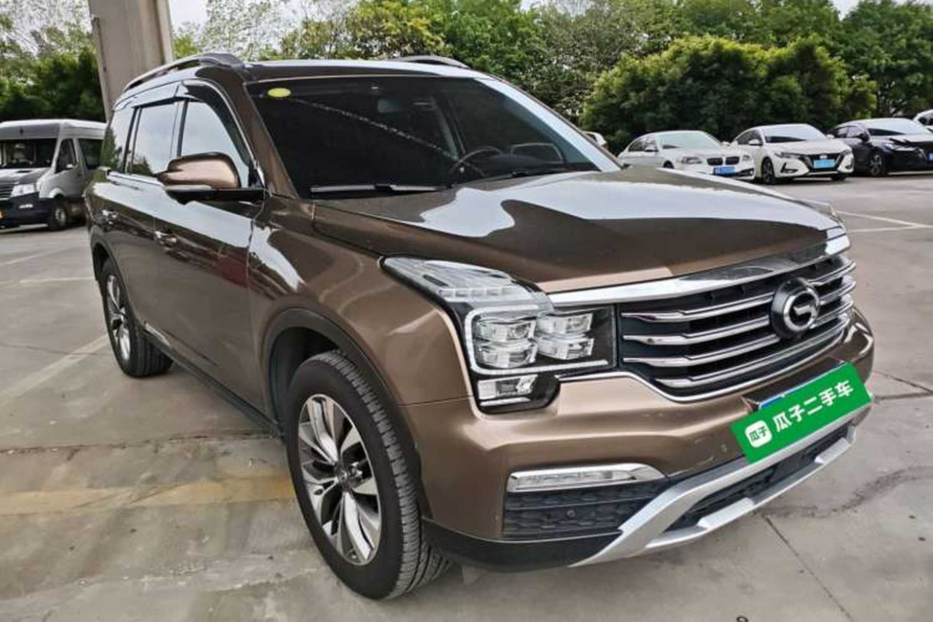 Used GAC Trumpchi GS8 2017 320T Four-Wheel Drive Luxury Smart Connectivity Version (7 Seats) Exterior 2