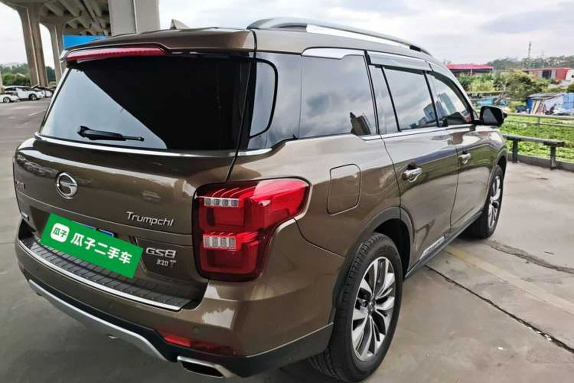 Used GAC Trumpchi GS8 2017 320T Four-Wheel Drive Luxury Smart Connectivity Version (7 Seats) Exterior 5