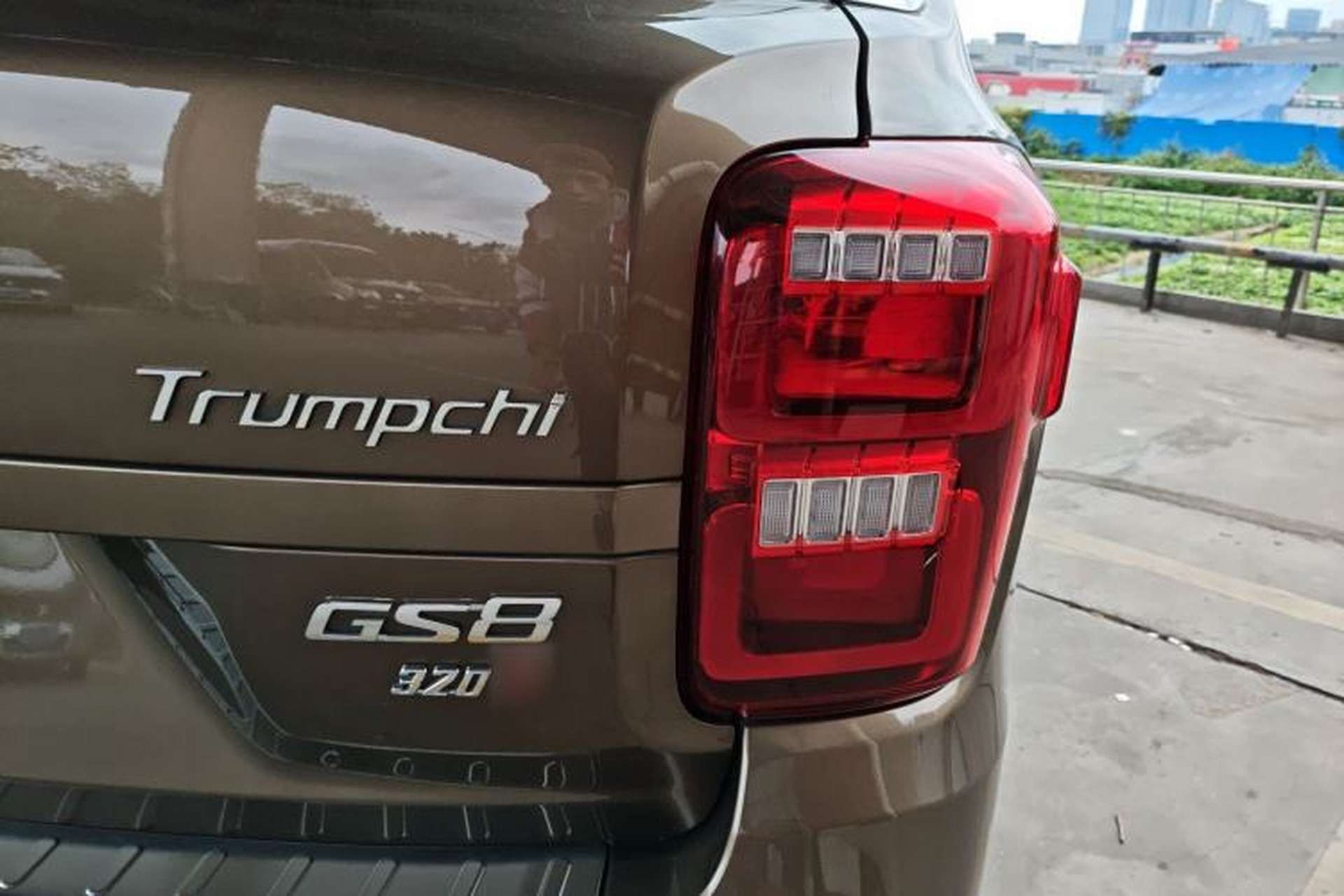 Used GAC Trumpchi GS8 2017 320T Four-Wheel Drive Luxury Smart Connectivity Version (7 Seats) Exterior 6