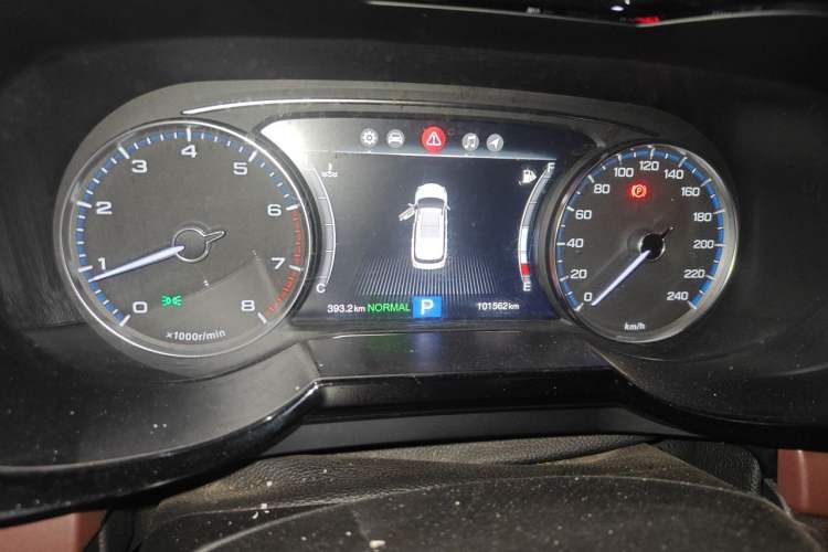 Used GAC Trumpchi GS8 2017 320T Two-Wheel Drive Luxury Smart Connectivity Version (7 Seats) Instrument Cluster