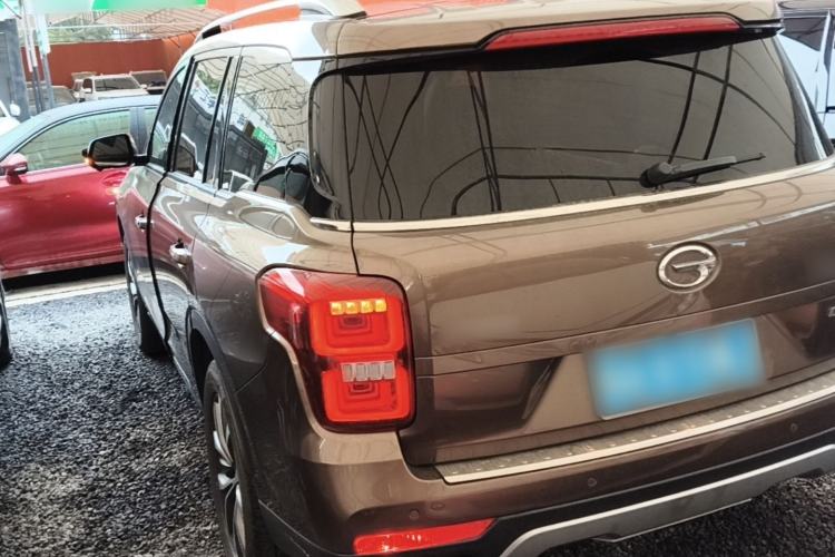 Used GAC Trumpchi GS8 2017 320T Two-Wheel Drive Luxury Smart Connectivity Version (7 Seats) Rear Left 45 Deg