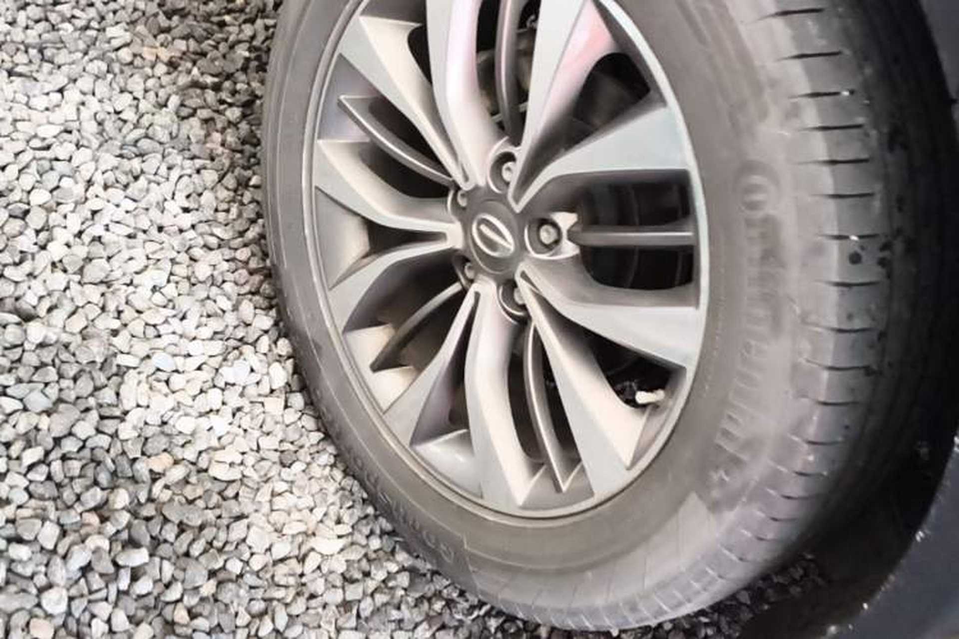Used GAC Trumpchi GS8 2017 320T Two-Wheel Drive Luxury Smart Connectivity Version (7 Seats) Right Rear Wheel Hub
