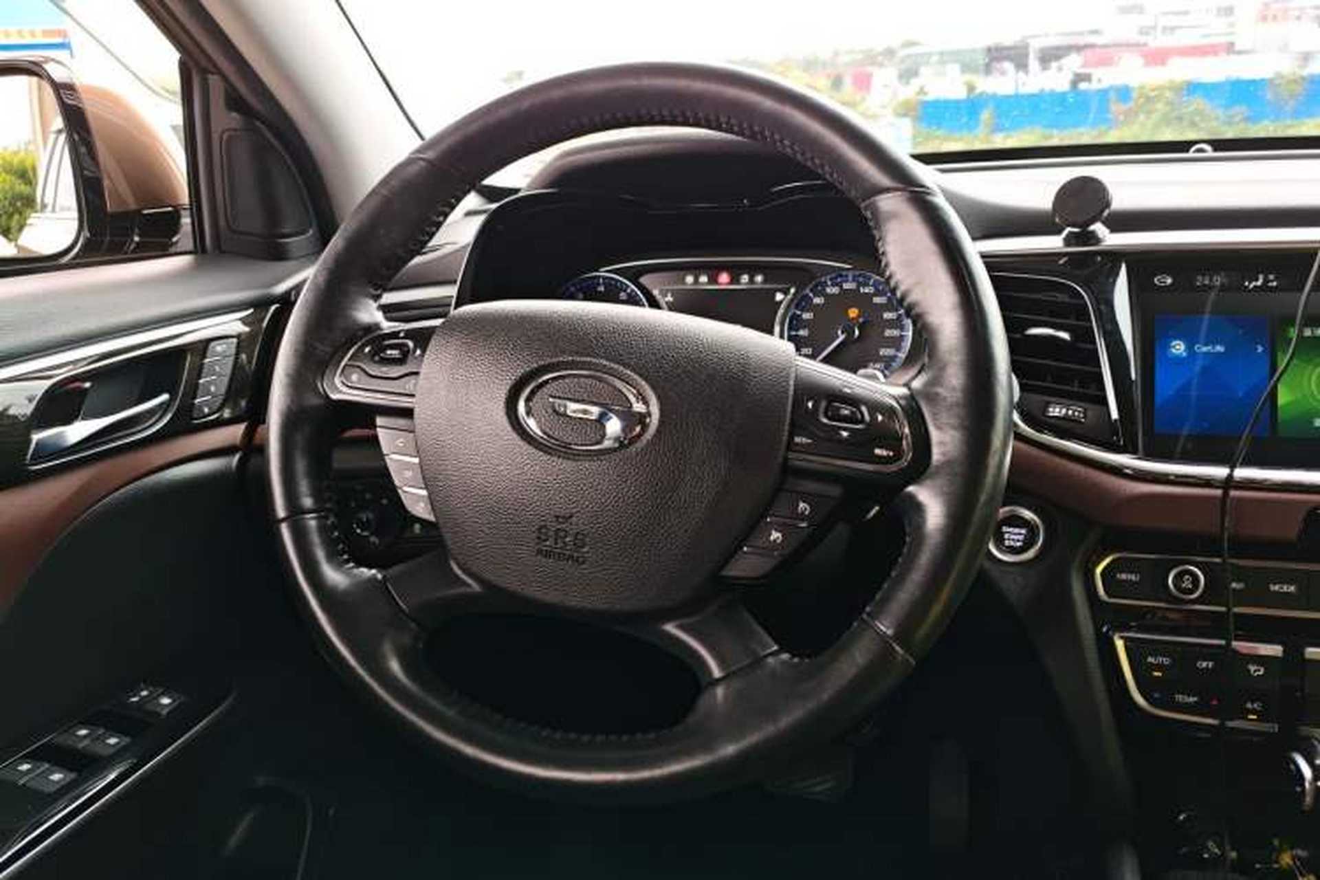 Used GAC Trumpchi GS8 2017 320T Four-Wheel Drive Luxury Smart Connectivity Version (7 Seats) Steering Wheel