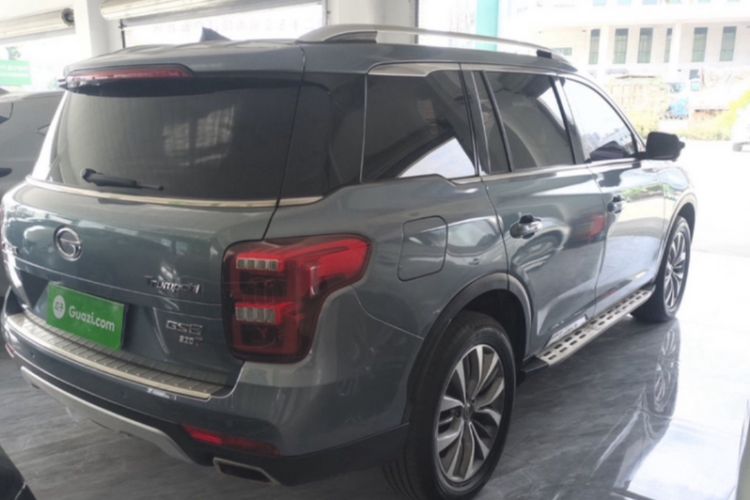 Used GAC Trumpchi GS8 2017 320T Two-Wheel Drive Luxury Smart Connectivity Version (7 Seats) Exterior 5