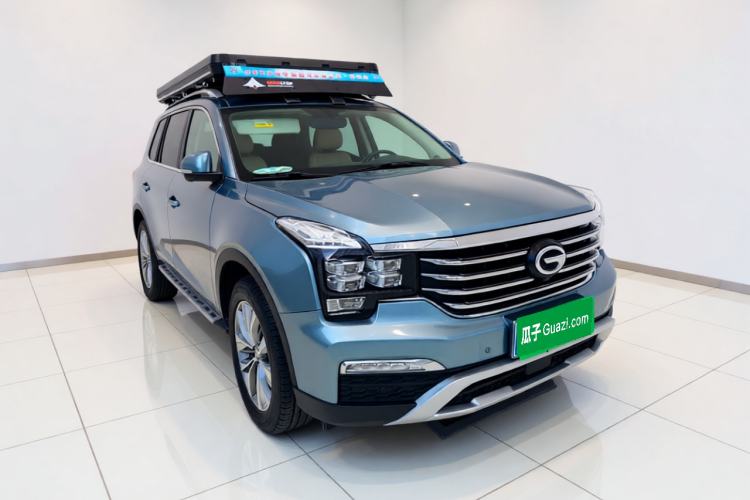 Used GAC Trumpchi GS8 2017 320T Two-Wheel Drive Luxury Smart Connectivity Version (7 Seats) Front Right 45 Deg