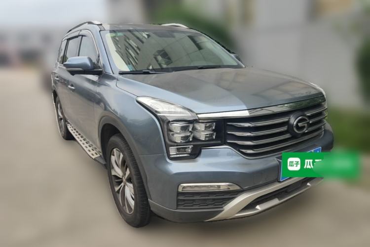 Used GAC Trumpchi GS8 2017 320T Two-Wheel Drive Luxury Smart Connectivity Version (7 Seats) Front Right 45 Deg