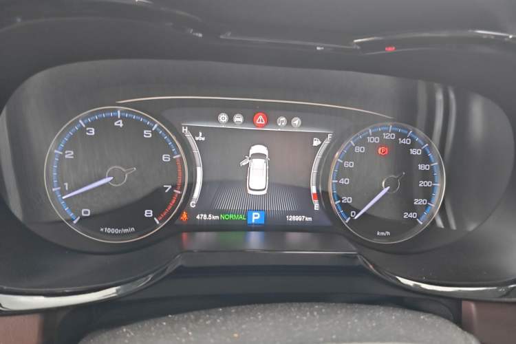 Used GAC Trumpchi GS8 2017 320T Two-Wheel Drive Luxury Smart Connectivity Version (7 Seats) Instrument Cluster