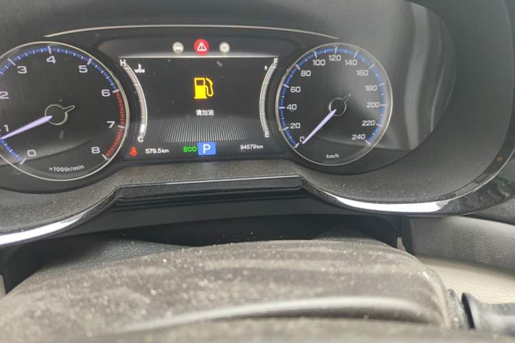 Used GAC Trumpchi GS8 2017 320T Two-Wheel Drive Luxury Smart Connectivity Version (7 Seats) Odometer Close Up