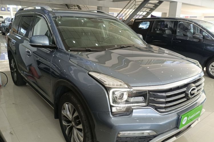 Used GAC Trumpchi GS8 2017 320T Two-Wheel Drive Luxury Edition (7 Seats) Exterior 2