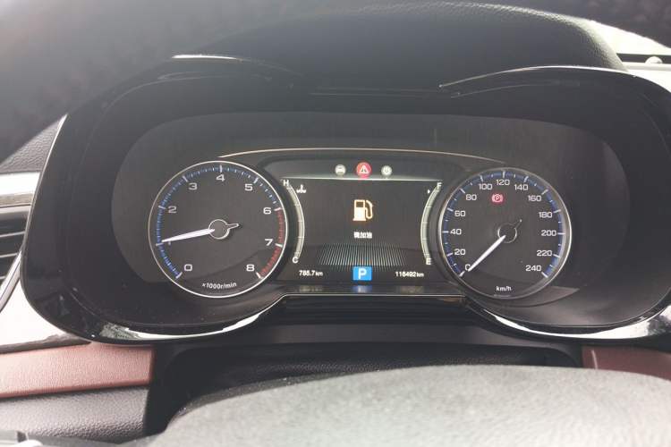 Used GAC Trumpchi GS8 2017 320T Two-Wheel Drive Luxury Smart Connectivity Version (7 Seats) Instrument Cluster