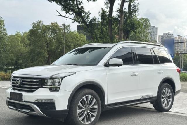 Used GAC Trumpchi GS8 2017 320T Two-Wheel Drive Luxury Smart Connectivity Version (7 Seats)