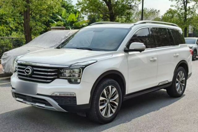 Used GAC Trumpchi GS8 2017 320T Two-Wheel Drive Luxury Smart Connectivity Version (7 Seats)