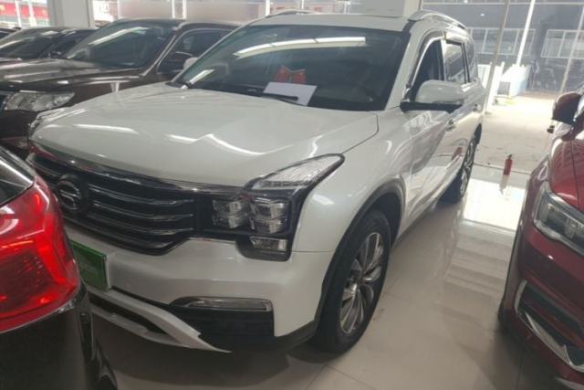 GAC Trumpchi GS8 2017 320T Two-Wheel Drive Luxury Smart Connectivity Version (7 Seats) usado