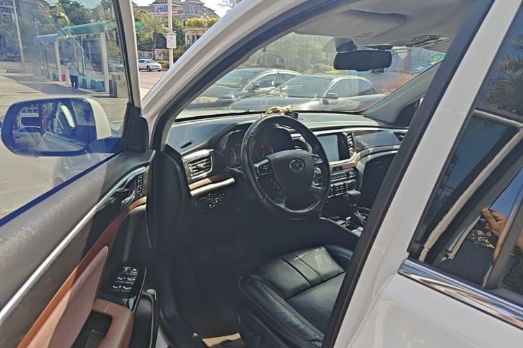 Used GAC Trumpchi GS8 2017 320T Two-Wheel Drive Luxury Smart Connectivity Version (7 Seats) Driver Seat