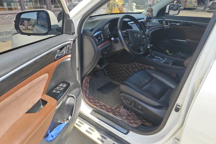 Used GAC Trumpchi GS8 2017 320T Two-Wheel Drive Luxury Smart Connectivity Version (7 Seats) Driver Seat