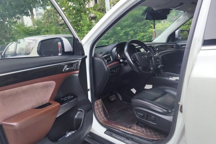 Used GAC Trumpchi GS8 2017 320T Two-Wheel Drive Luxury Smart Connectivity Version (7 Seats) Driver Seat