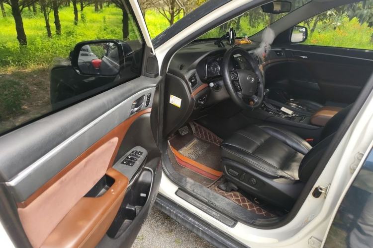 Used GAC Trumpchi GS8 2017 320T Two-Wheel Drive Luxury Smart Connectivity Version (7 Seats) Driver Seat