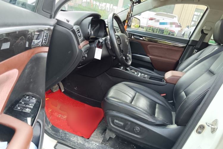 Used GAC Trumpchi GS8 2017 320T Two-Wheel Drive Luxury Smart Connectivity Version (7 Seats) Driver Seat