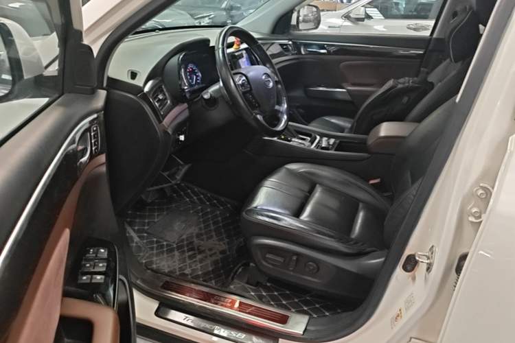 Used GAC Trumpchi GS8 2017 320T Two-Wheel Drive Luxury Smart Connectivity Version (7 Seats) Driver Seat