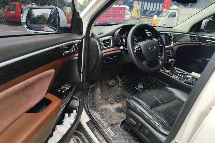 Used GAC Trumpchi GS8 2017 320T Two-Wheel Drive Luxury Smart Connectivity Version (7 Seats) Driver Seat