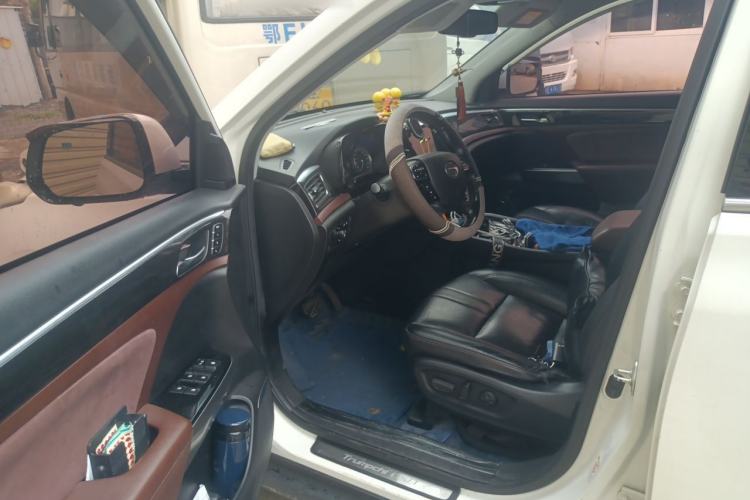 Used GAC Trumpchi GS8 2017 320T Two-Wheel Drive Luxury Smart Connectivity Version (7 Seats) Driver Seat