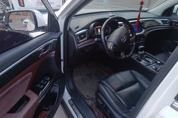 Used GAC Trumpchi GS8 2017 320T Four-Wheel Drive Luxury Smart Connectivity Version (7 Seats) Driver Seat