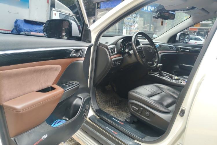 Used GAC Trumpchi GS8 2017 320T Four-Wheel Drive Luxury Smart Connectivity Version (7 Seats) Driver Seat