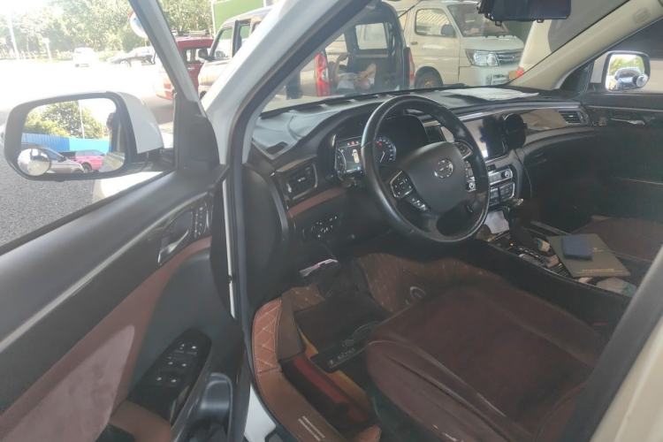 Used GAC Trumpchi GS8 2017 320T Two-Wheel Drive Luxury Smart Connectivity Version (7 Seats) Driver Seat