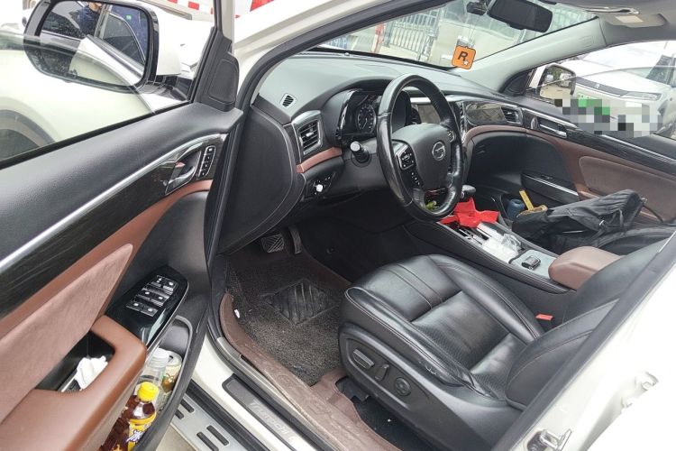 Used GAC Trumpchi GS8 2017 320T Two-Wheel Drive Luxury Smart Connectivity Version (7 Seats) Driver Seat
