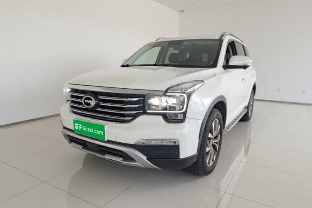 GAC Trumpchi GS8 2017 320T Two-Wheel Drive Luxury Smart Connectivity Version (7 Seats) usado