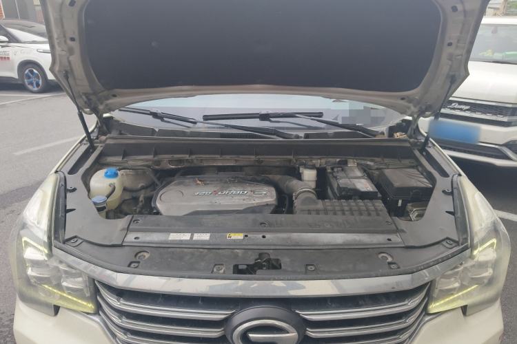 Used GAC Trumpchi GS8 2017 320T Two-Wheel Drive Luxury Smart Connectivity Version (7 Seats) Engine Bay