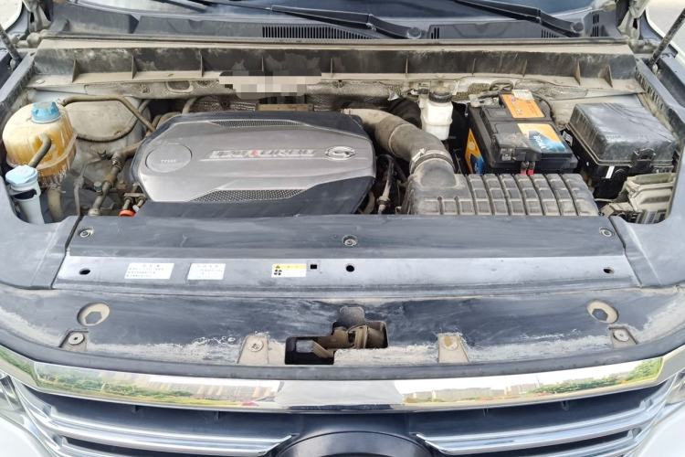 Used GAC Trumpchi GS8 2017 320T Two-Wheel Drive Luxury Smart Connectivity Version (7 Seats) Engine Bay