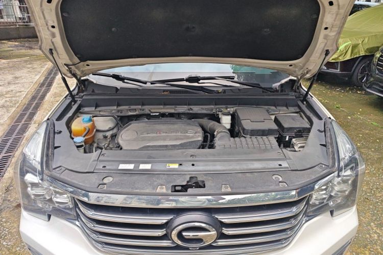 Used GAC Trumpchi GS8 2017 320T Four-Wheel Drive Luxury Smart Connectivity Version (7 Seats) Engine Bay