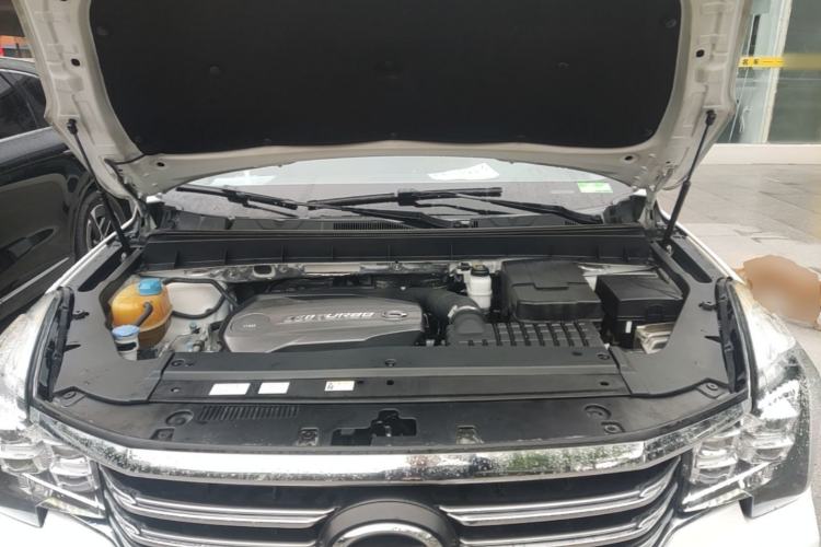 Used GAC Trumpchi GS8 2017 320T Four-Wheel Drive Luxury Smart Connectivity Version (7 Seats) Engine Bay