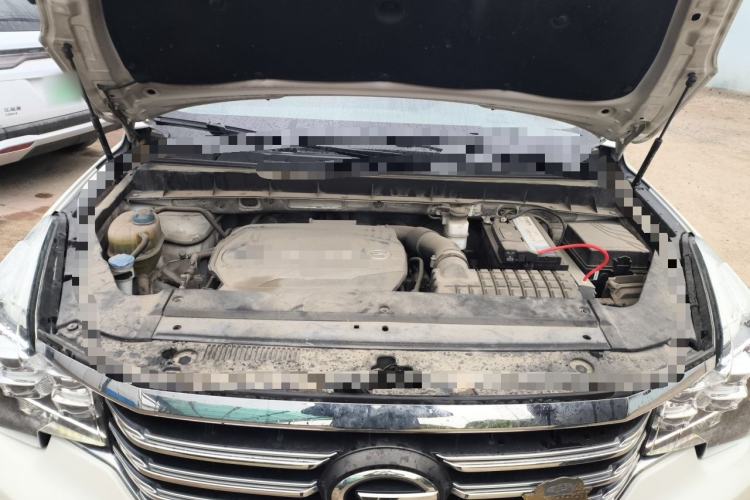 Used GAC Trumpchi GS8 2017 320T Two-Wheel Drive Luxury Smart Connectivity Version (7 Seats) Engine Bay